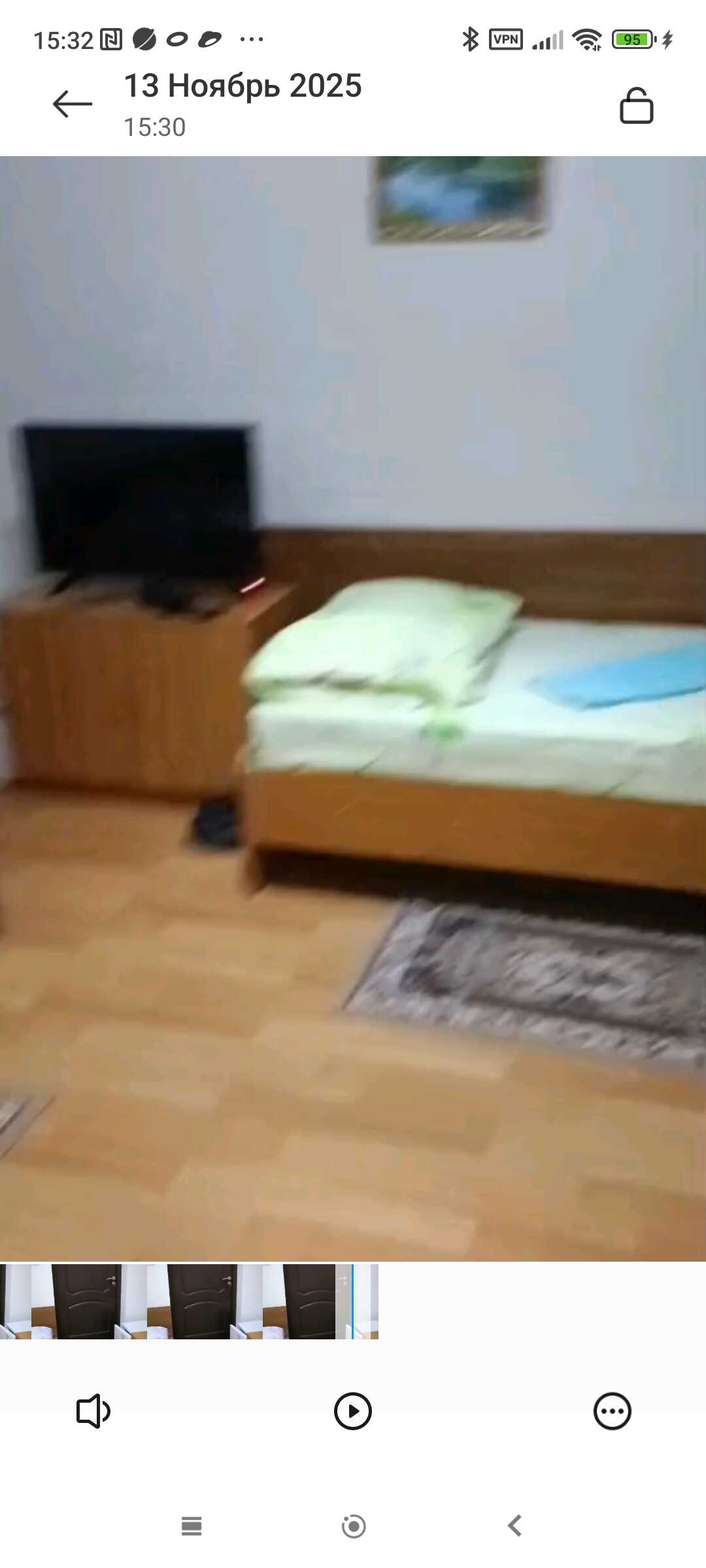 Изображение комнаты отеля