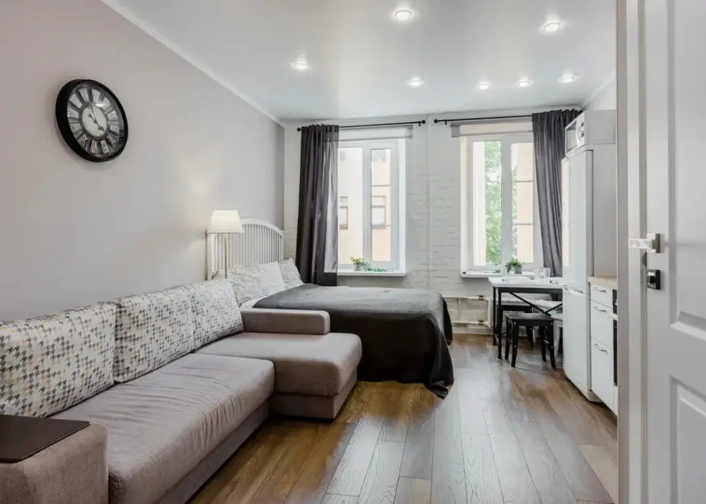 Санкт-Петербург: Апартаменты SpbStay на Невском 63