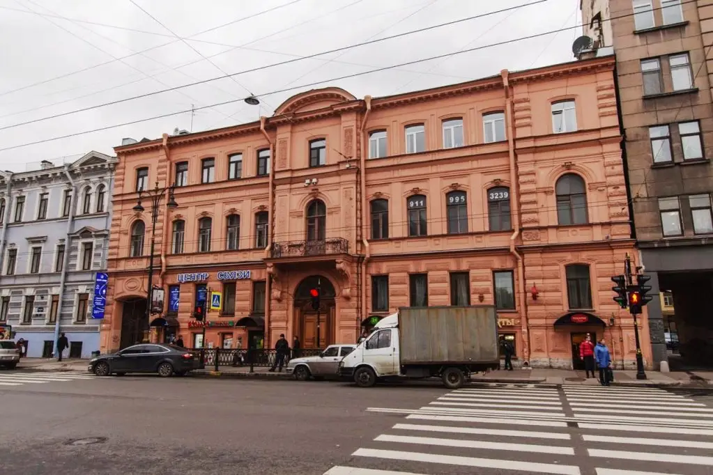 Апартаменты Sutki Rent в особняке Кавоса — фото 1