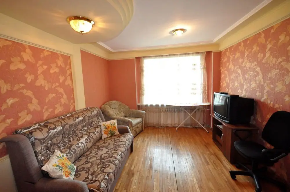 Барнаул: On Prospekte Krasnoarmeyskom 81 Apartments
