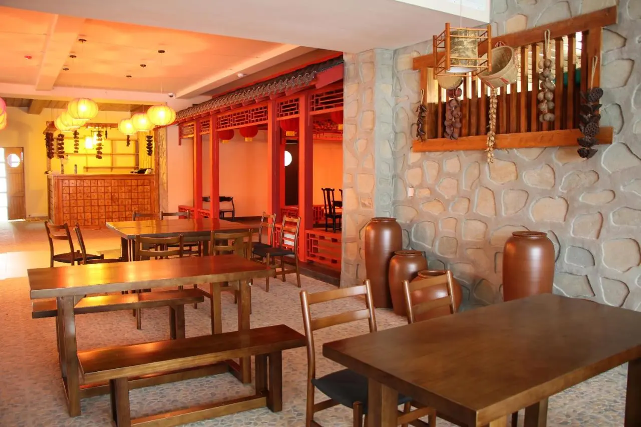 Петрово: Hotel Vostochnaya Aziya Etnomir
