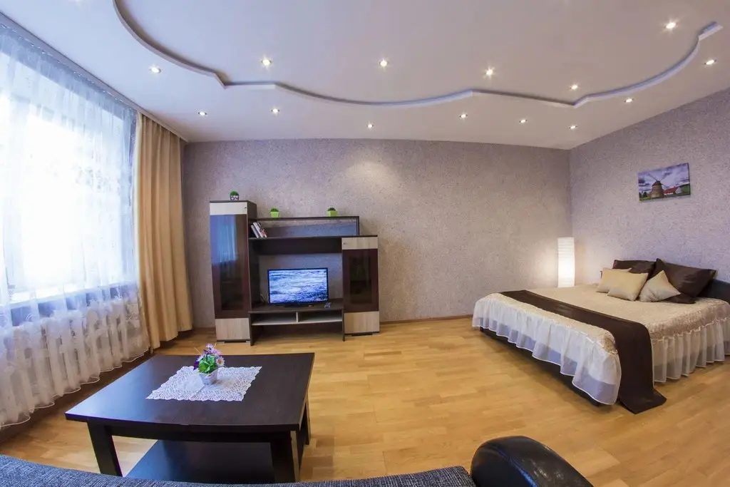 Уфа: Апартаменты Home Hotel на улице Рабкоров