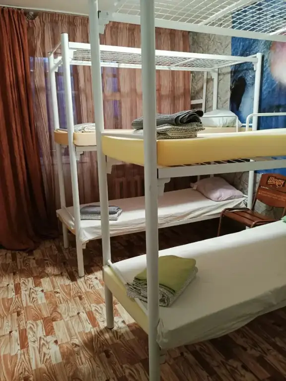 Стерлитамак: Апартаменты Квартирный Вопрос на  Коммунистической 84