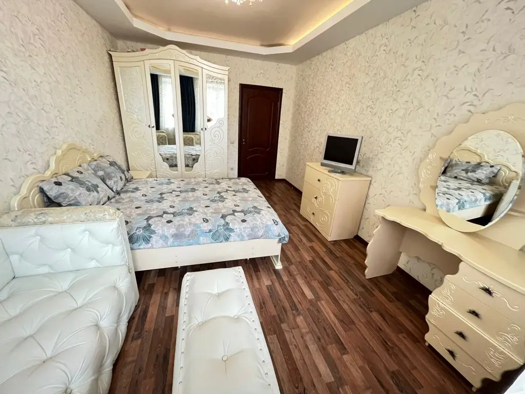 Дмитров: Апартаменты Royal Aurora на Махалина