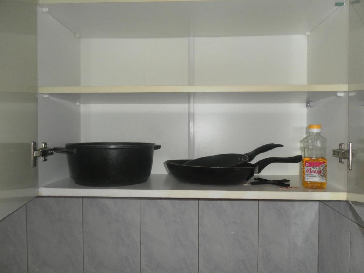 Калининград: Apartment on Polotskaya 10