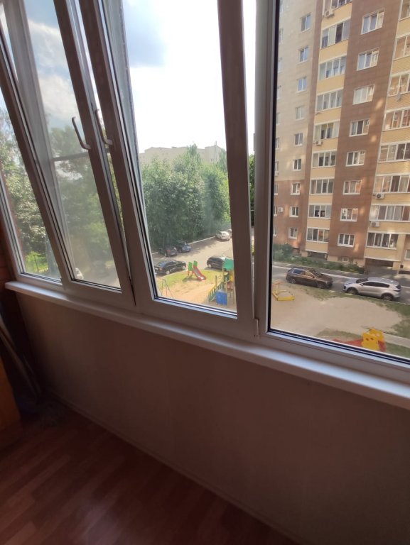 Апартаменты Уютные 2х комнатные недалеко от центра и метро — фото 1