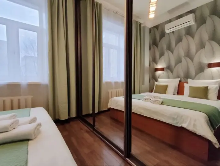 Москва: Dostoevskaya 2 Rooms Flat