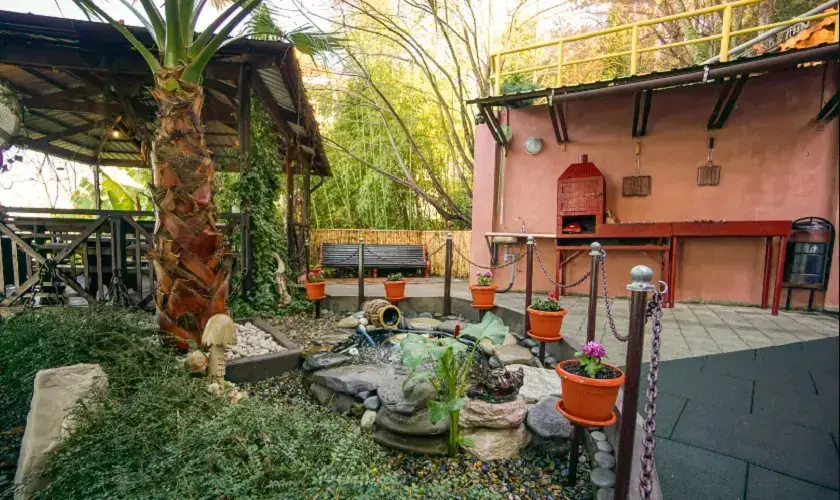 Сочи: Rusalochka Guest House