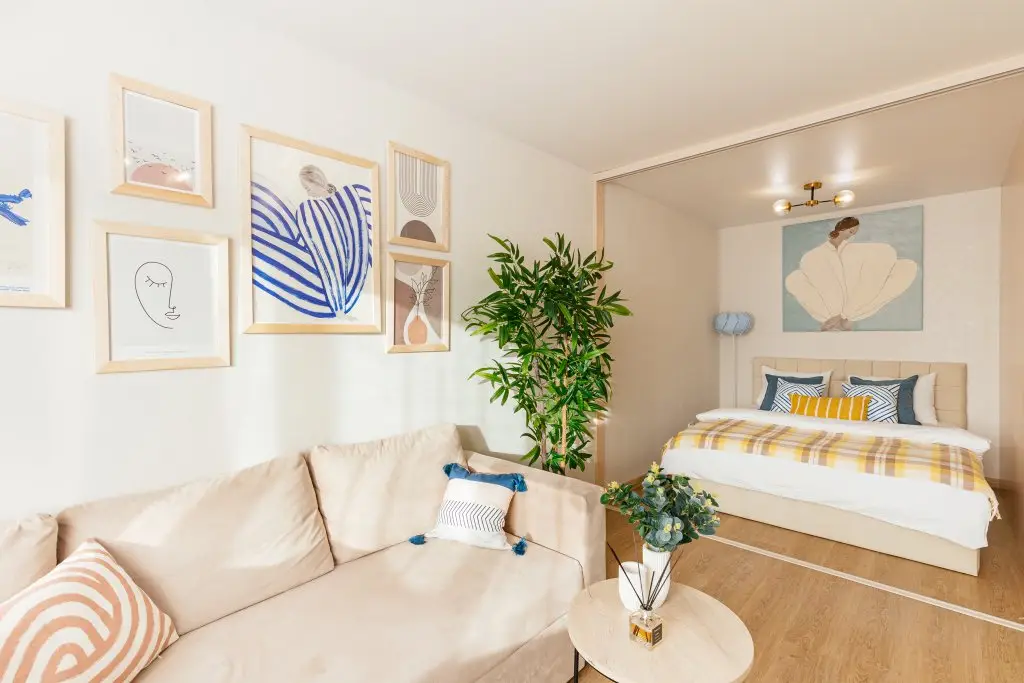 Апартаменты ROOM TOUR в ЖК Ново-Патрушево, Мать и Дитя, Нейрохирургия — фото 1