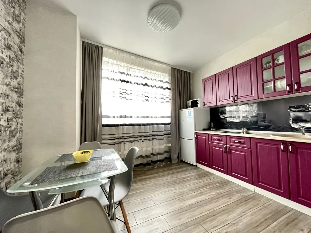 Иваново: Двухкомнатная квартира сети "PanApartments" с панорамным видом на город