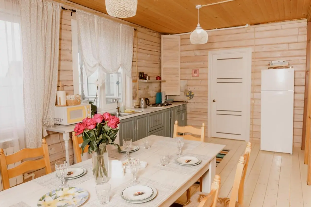 Atrep'yeva: Лучистый guest house