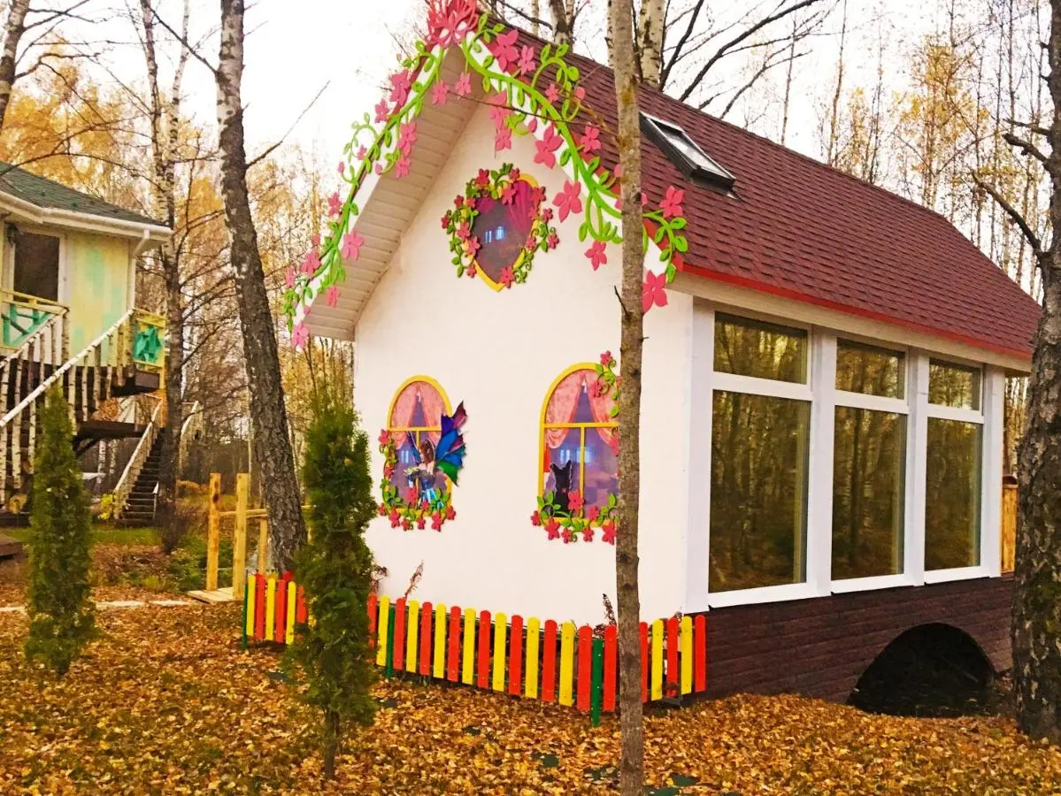 Петрово: Fairy house