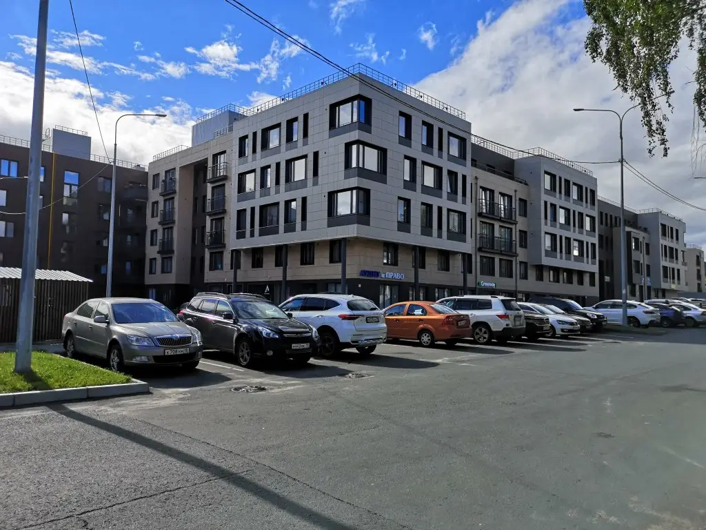Петрозаводск: Квартира Просторная Студия в Центре