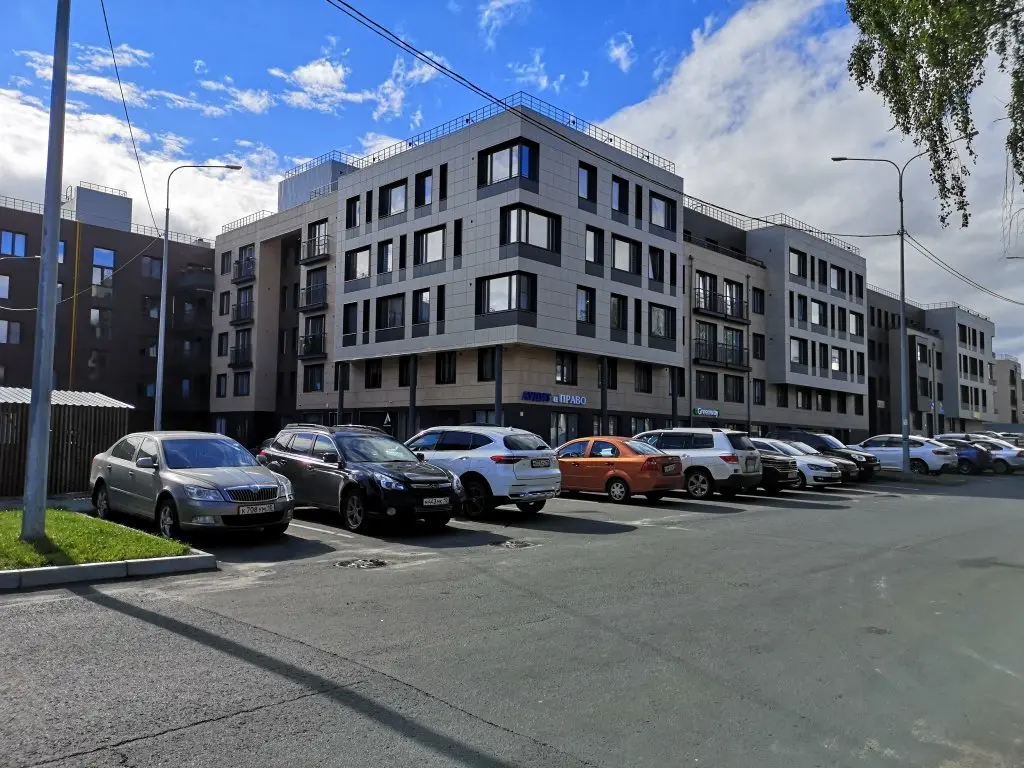 Петрозаводск: Квартира Просторная Студия в Центре