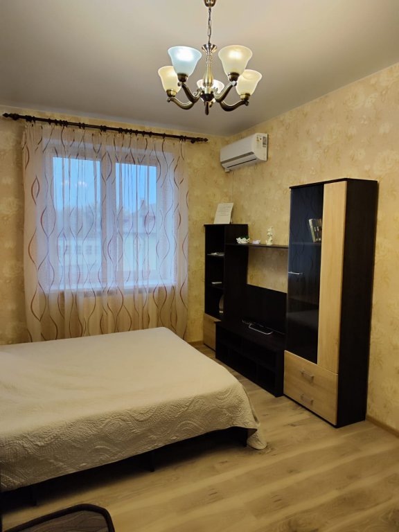 Калининград: Квартира на улице Александра Суворова 137А