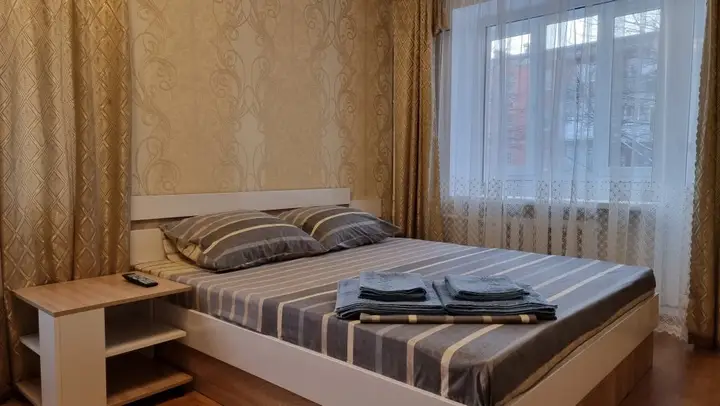 Калининград: Апартаменты в центре на улице Житомирская 4