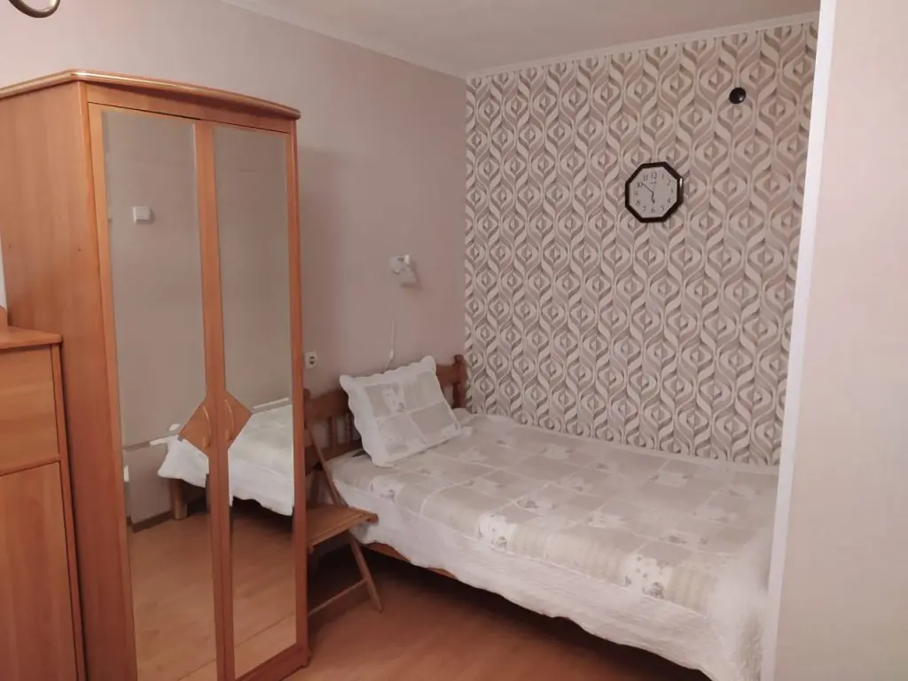 Кировск: Апартаменты Однокомнатная на Ленинградской 26