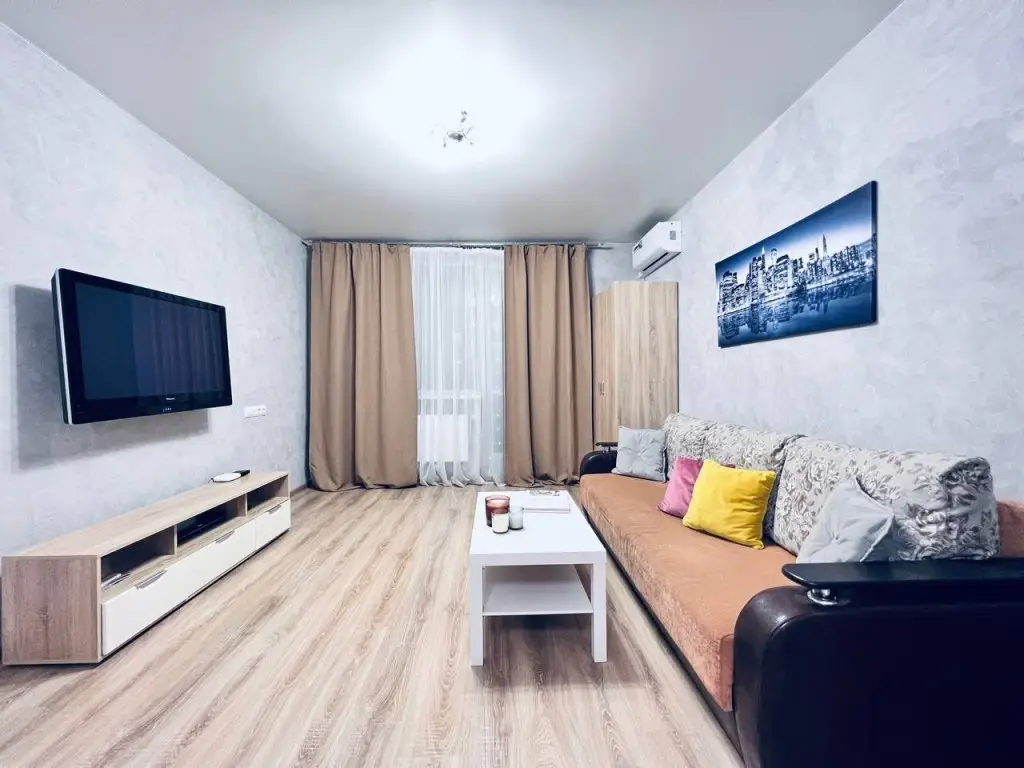 Казань: Апартаменты RentHouse на Козина 3А