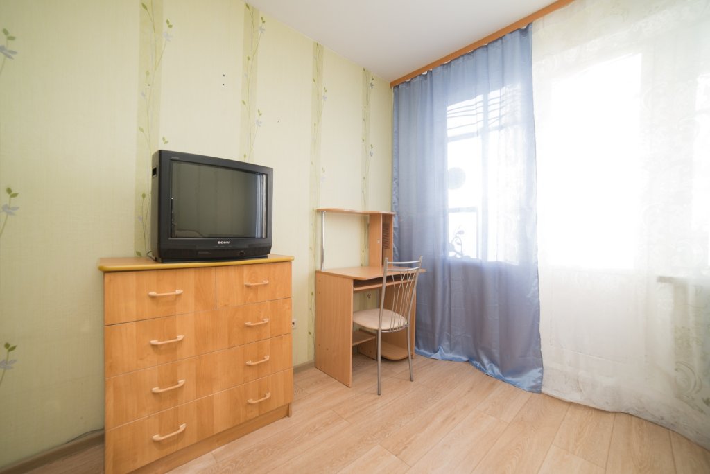 Челябинск: Bud Kak Doma at Chajkovskogo 70 a Apartments