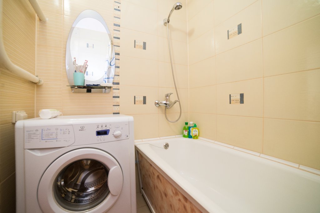 Челябинск: Bud Kak Doma at Chajkovskogo 70 a Apartments