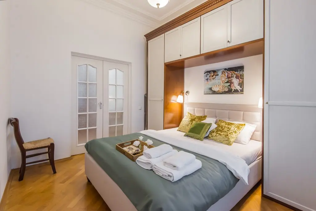 Москва: Квартира GM Apartments на 16 этаже Сталинской высотки