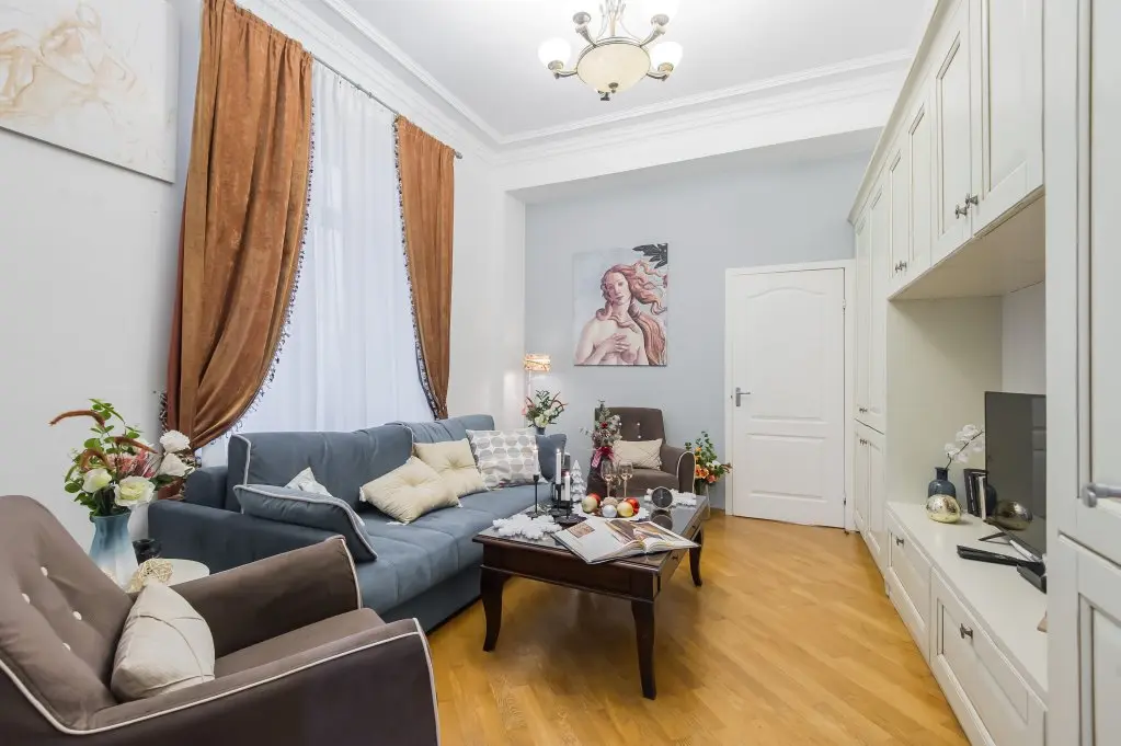 Москва: Квартира GM Apartments на 16 этаже Сталинской высотки