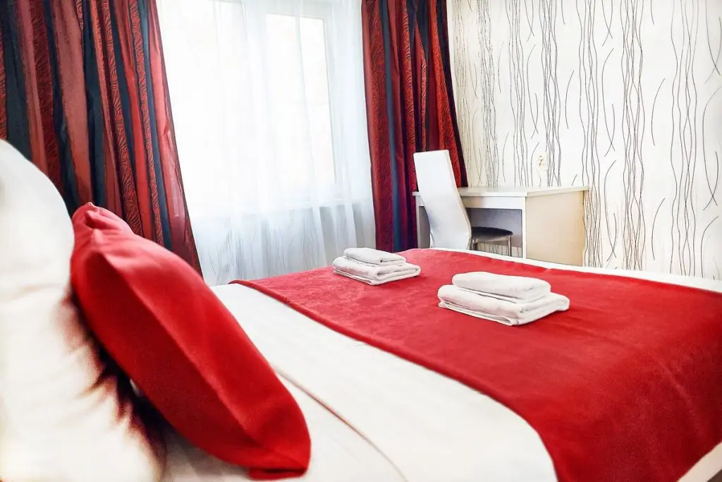 Магнитогорск: Апартаменты Пять Звёзд около Дворца Спорта