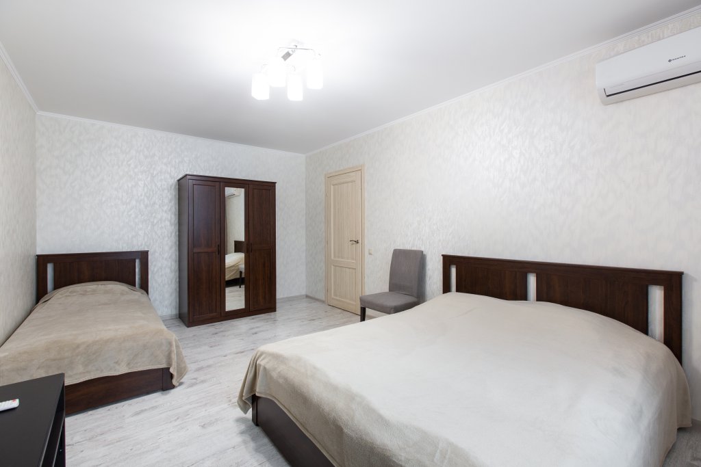 Красногорск: Апартаменты 1b Красногрский 46