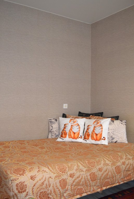 Екатеринбург: Апартаменты FamilyFlat на Вайнера