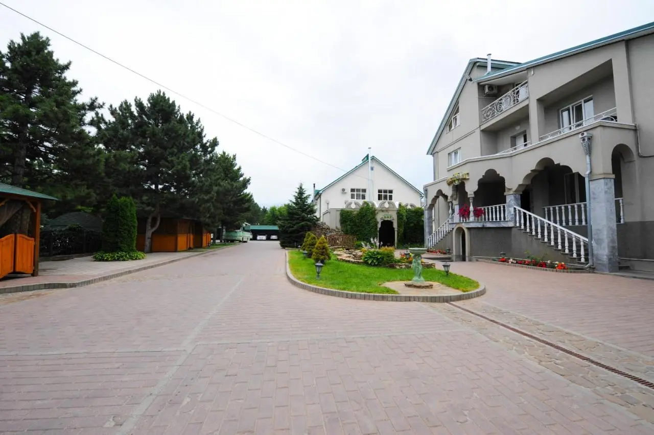 Черкесск: Отель Эдельвейс