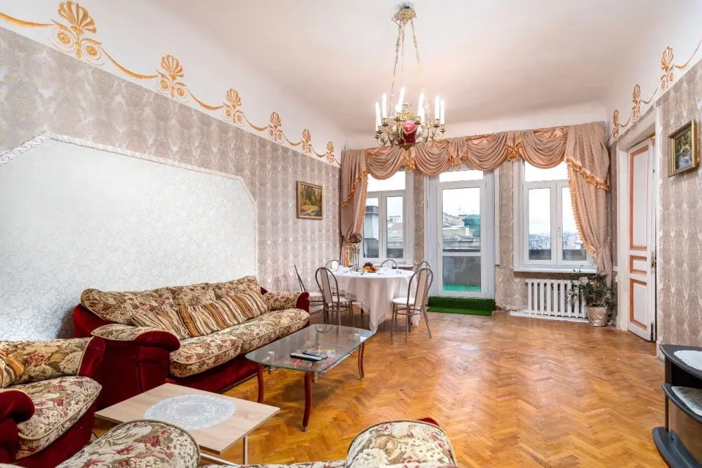 Санкт-Петербург: Kvartira S Vidom Na Ves Nevskiy Prospect Apartment