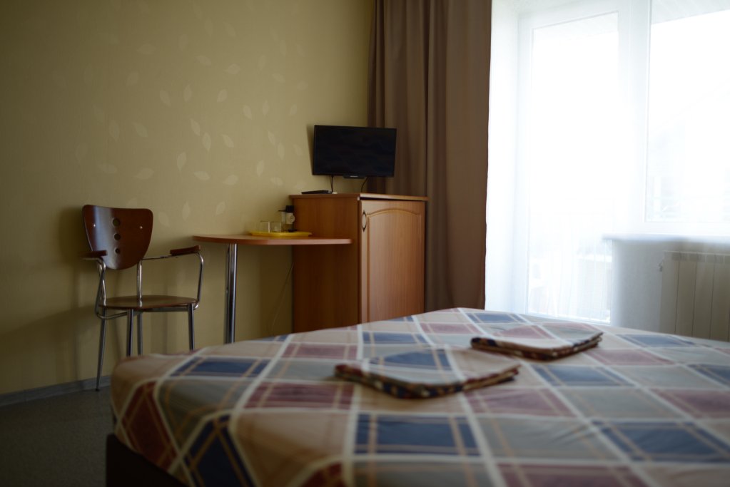 Анапа: Zemlyanichnaya Polyana Guest House