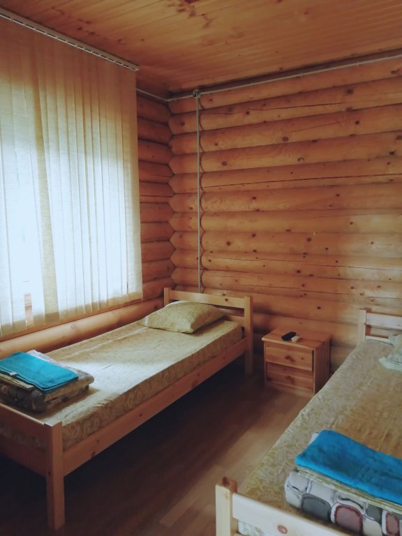 Геленджик: Asiat