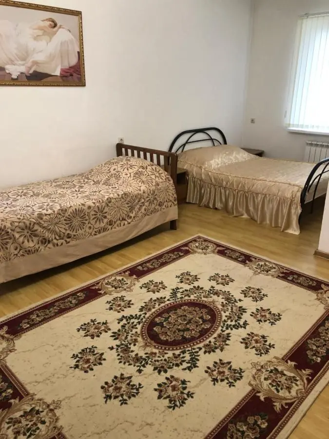 Теберда: Guest house Grand House