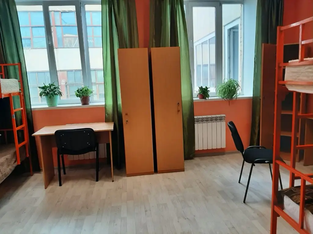 Томск: Хостел ООО Юниверсити