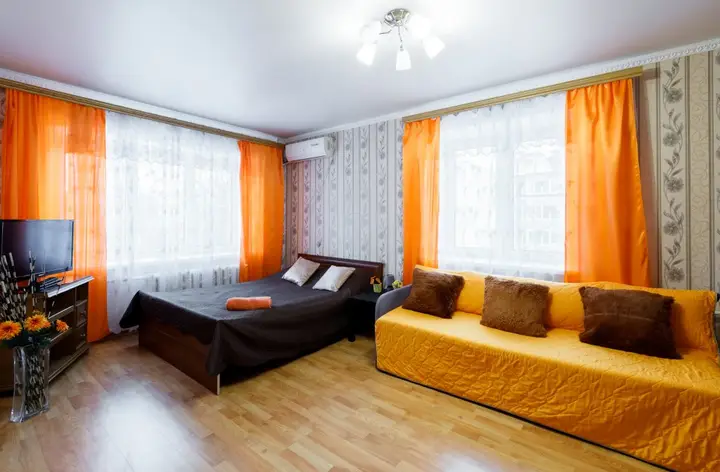 Тула: Апартаменты TulaApart Orange