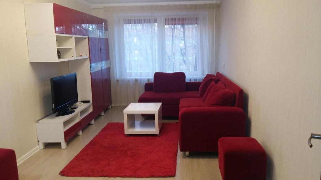 Калининград: Апартаменты на Уральской 4