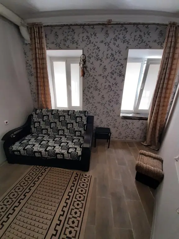 Пятигорск: Трехкомнатная квартира в центре на Попцова