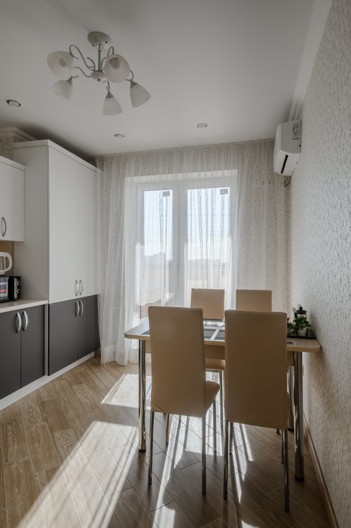 Астрахань: Апартаменты 123 KvartHotel Premium Бакинская 90