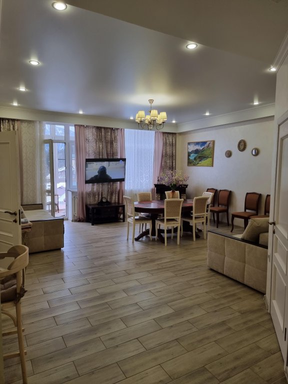 Домбай: Apartment Vershina 706