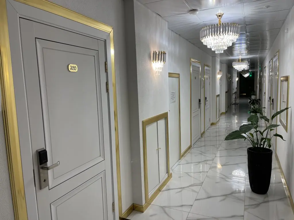 Сочи: Апартаменты рядом с Администрацией города