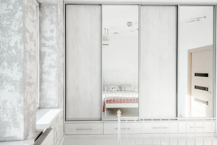 Екатеринбург: Апартаменты Apart Seasons Stepana Razina 95