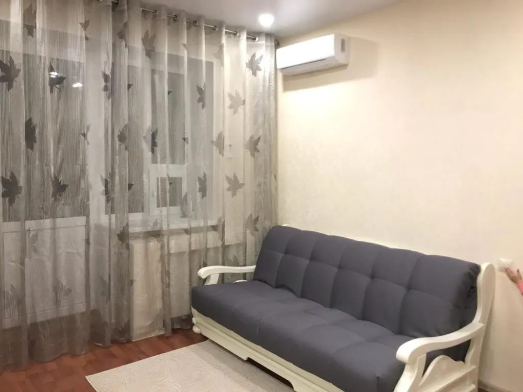 Пермь: Апартаменты Two-room on Komsomolskiy prospekt 50