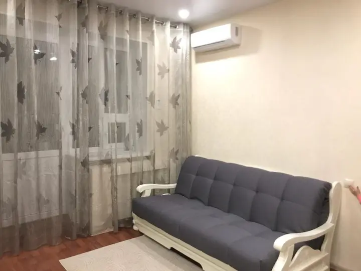 Пермь: Апартаменты Two-room on Komsomolskiy prospekt 50
