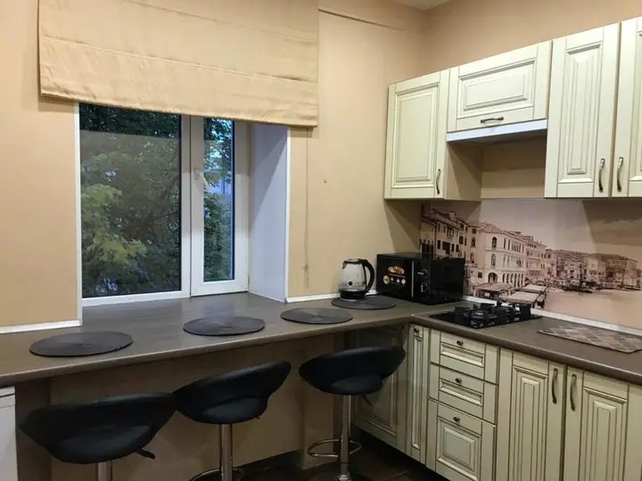 Пермь: Апартаменты Two-room on Komsomolskiy prospekt 50