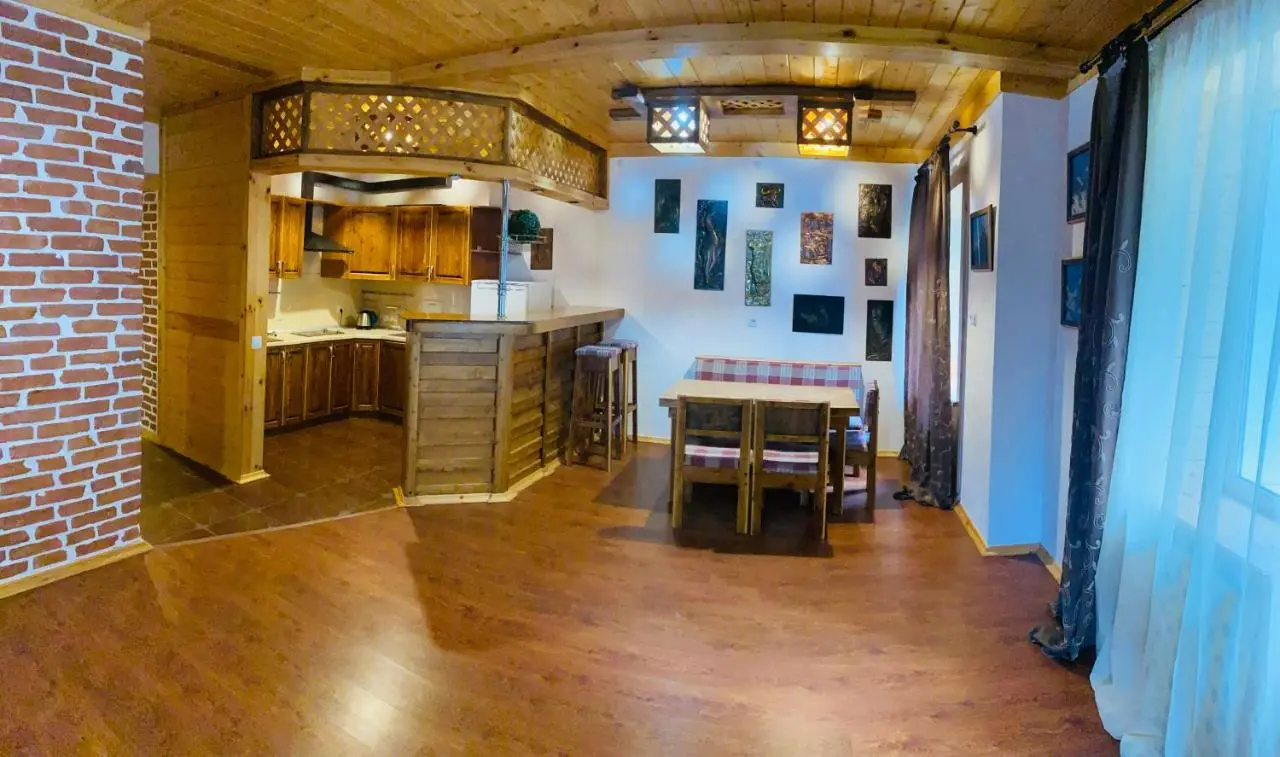 Домбай: Indeyskaya Apartment