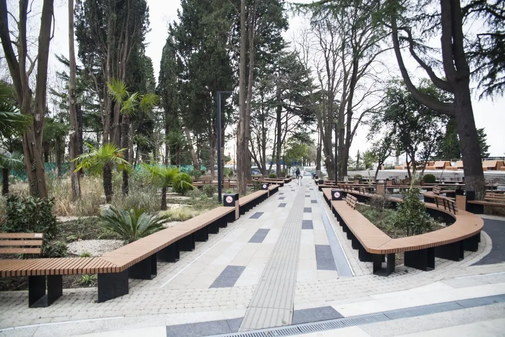 Сочи: Uyutnaya Kvartira V Sochi Apartments