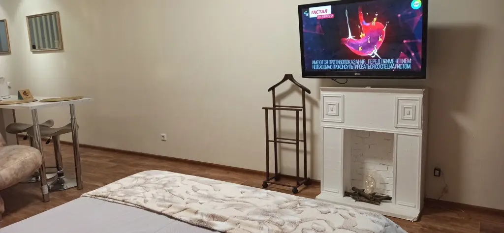 Набережные Челны: Studiya na Tsvetochnom Apartments