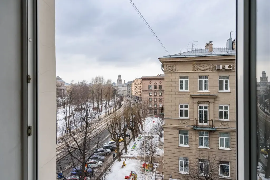 Санкт-Петербург: Апартаменты атмосферные СуткиЛайв в Центре у м. Горьковская