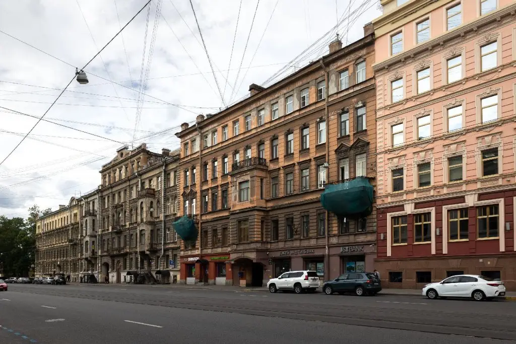 Letyourflat (Лэтюфлэт) на улице Марата 73 — фото 1